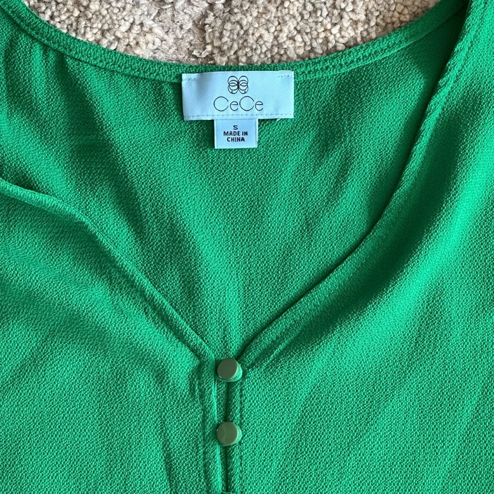 Cece green ruffle blouse - Picture 2 of 3